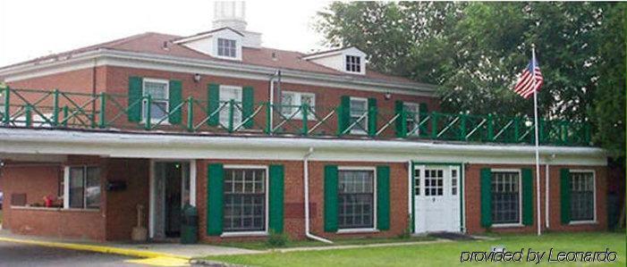 The University Inn Ann Arbor Exterior photo