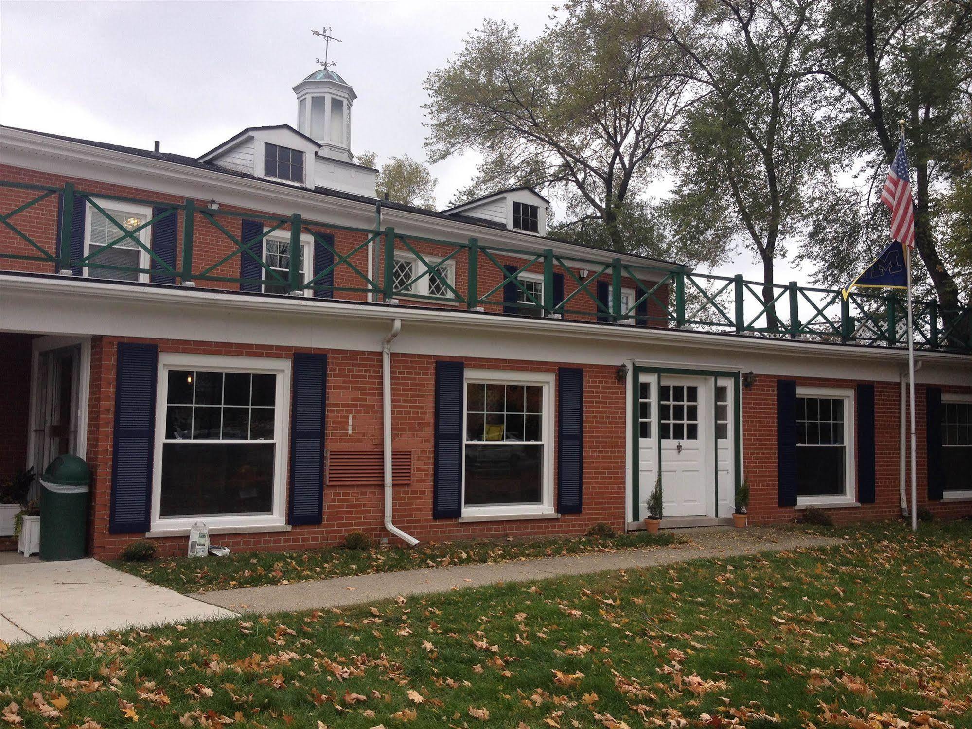 The University Inn Ann Arbor Exterior photo